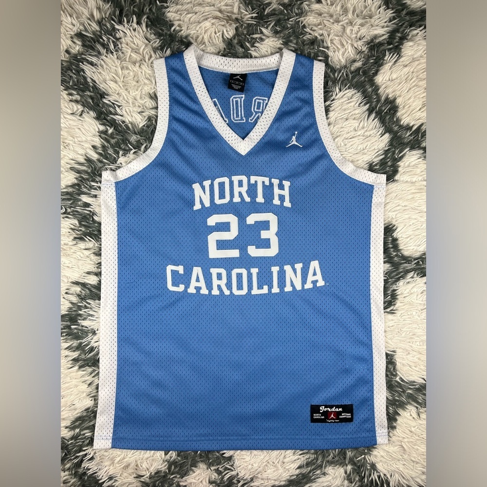 Unisex Michael Jordan North Carolina Tar Heels UNC Jersey Blue White Size Large
